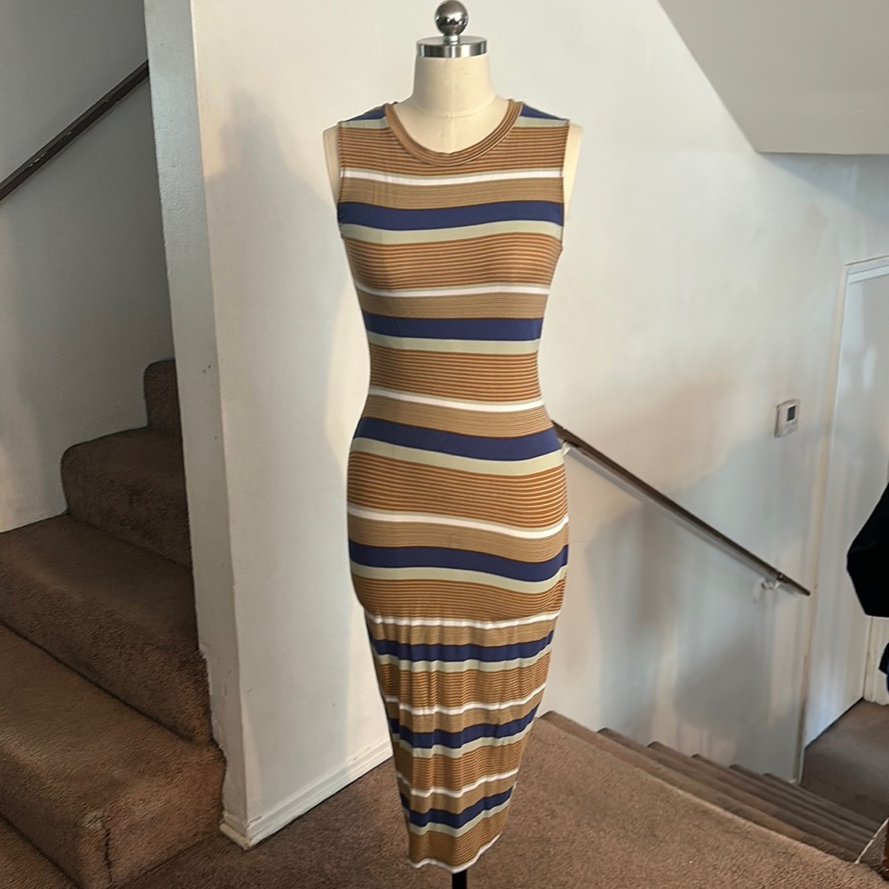 Starchy comfy dress
